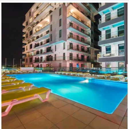 New Luxury * Constanta